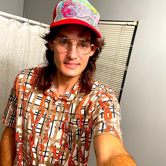 Meet your Posher, Tj - Picture 1 of 2